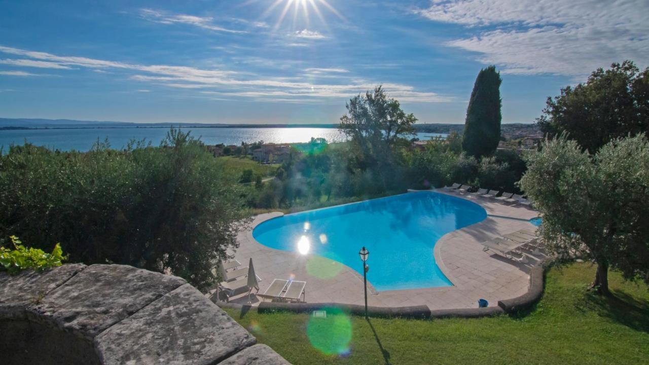 Castello Belvedere Apartments Desenzano del Garda Kültér fotó