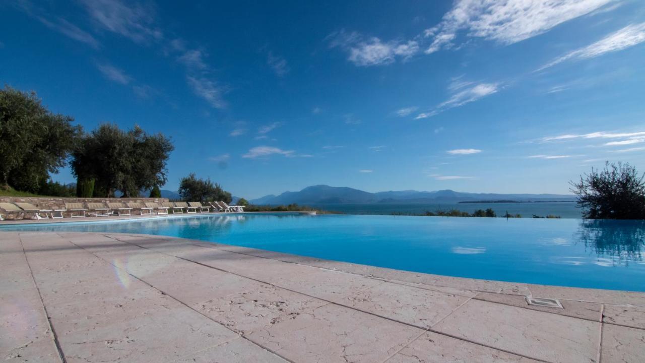 Castello Belvedere Apartments Desenzano del Garda Kültér fotó