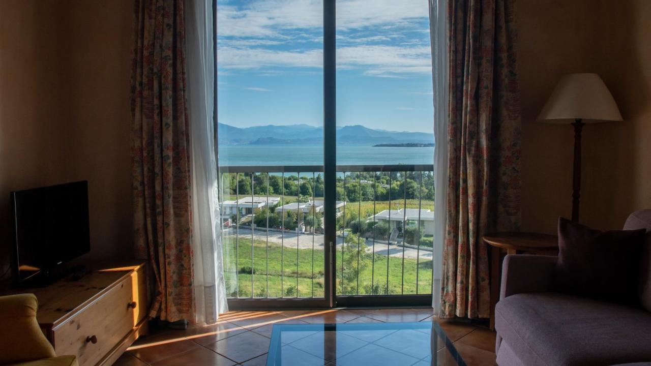 Castello Belvedere Apartments Desenzano del Garda Kültér fotó