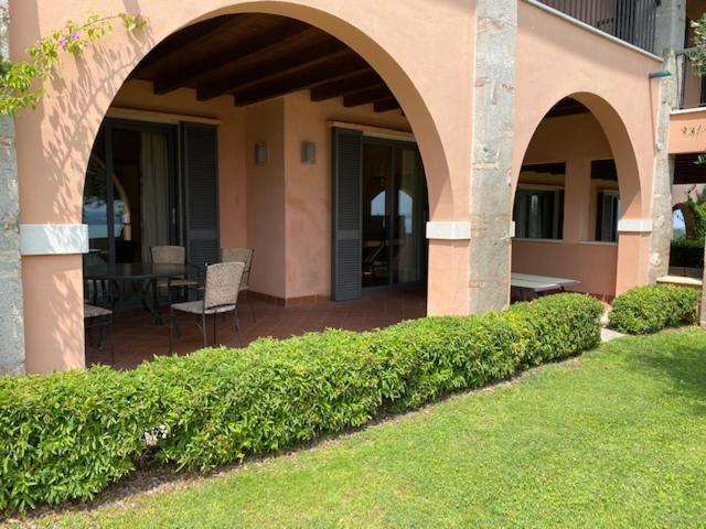Castello Belvedere Apartments Desenzano del Garda Kültér fotó