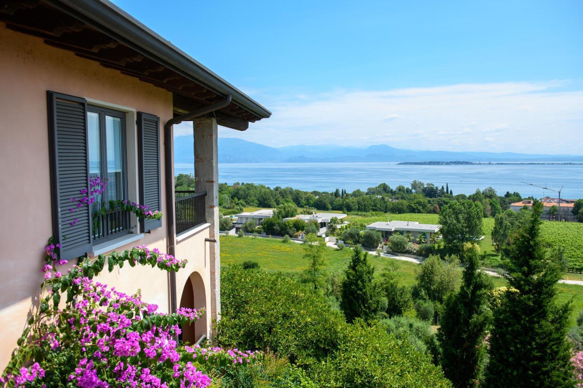 Castello Belvedere Apartments Desenzano del Garda Kültér fotó