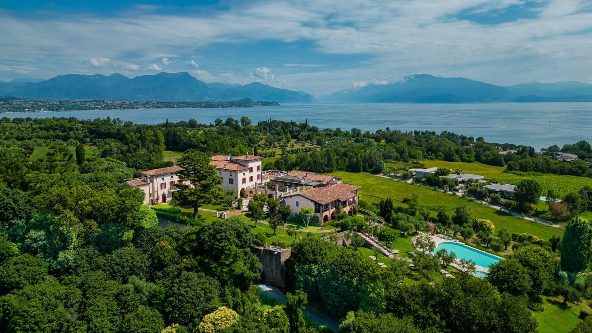 Castello Belvedere Apartments Desenzano del Garda Kültér fotó